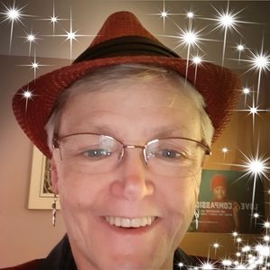 Meet your Posher, Bobbye